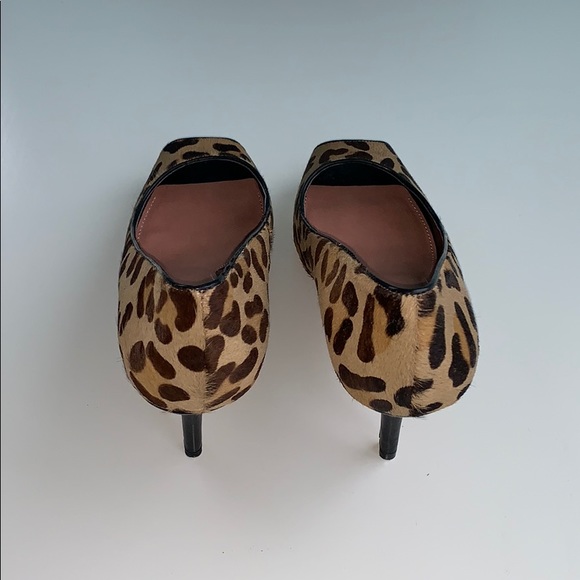Leopard Pony Open Toe Heels - Picture 4 of 8